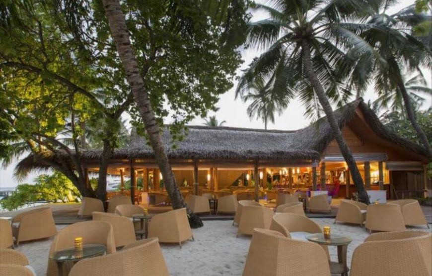 Kuramathi Island Resort